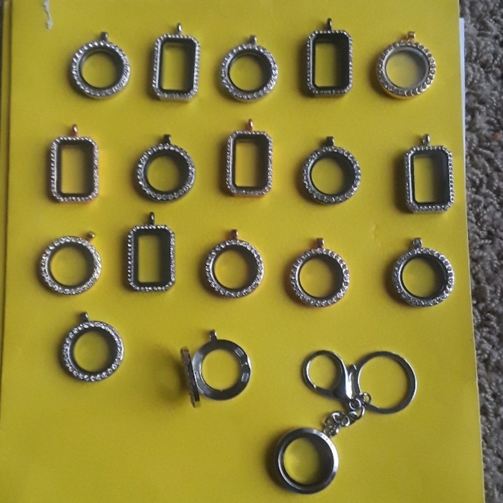 Origami owl type charms and lockets from Micheal's. Posting this for my daughter
